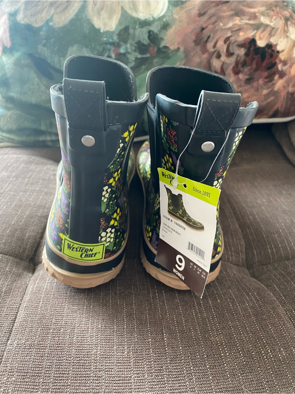 Western Chief Floral Chelsea Rain Boots in Black with Yellow, Purple & Green 9 - Picture 4 of 5